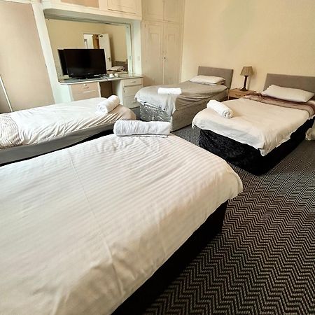 The Egerton Arms Hotel Salford ซัลฟอร์ด ภายนอก รูปภาพ