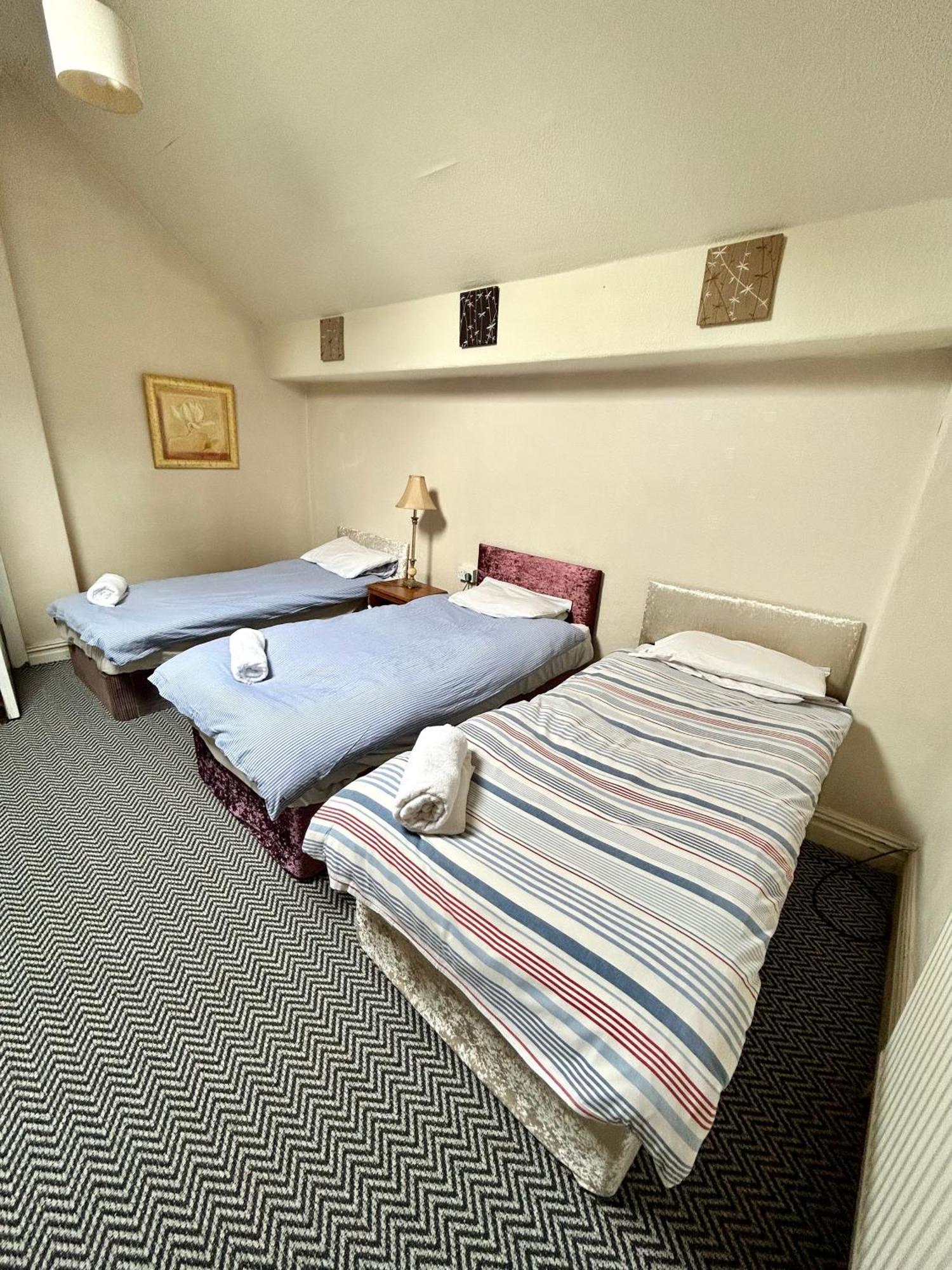 The Egerton Arms Hotel Salford ซัลฟอร์ด ภายนอก รูปภาพ