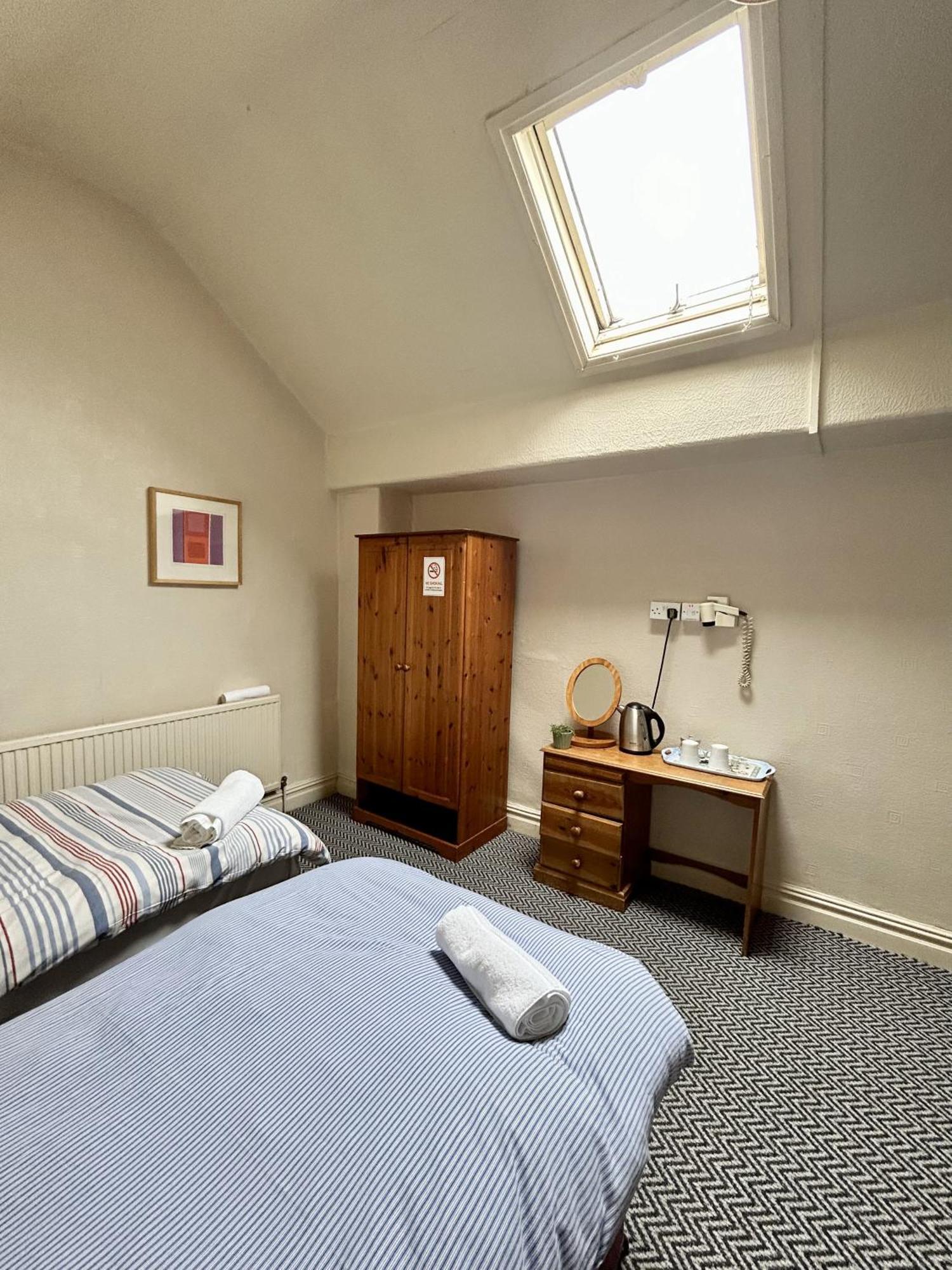 The Egerton Arms Hotel Salford ซัลฟอร์ด ภายนอก รูปภาพ