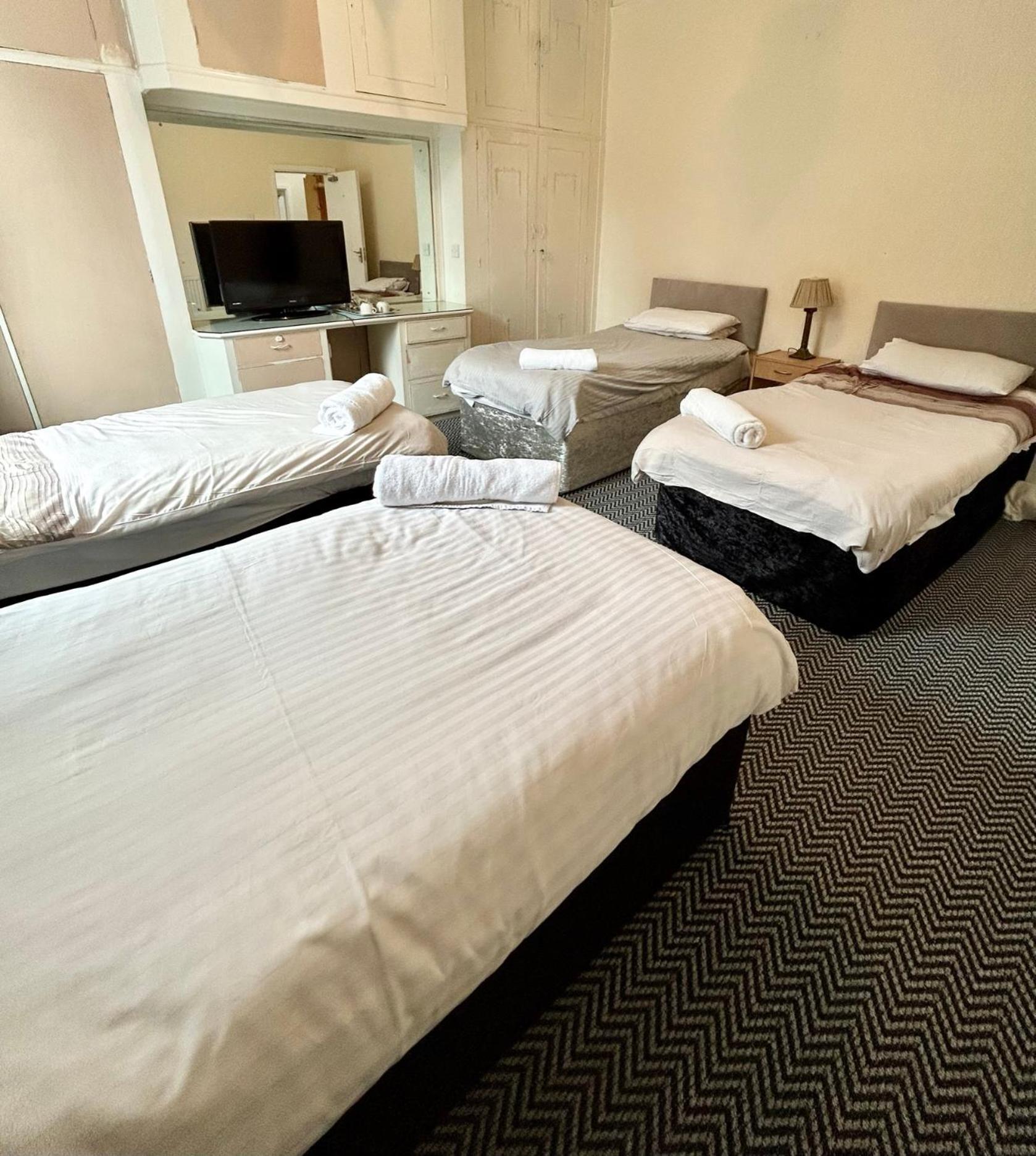 The Egerton Arms Hotel Salford ซัลฟอร์ด ภายนอก รูปภาพ